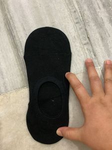 Black No-Show Socks