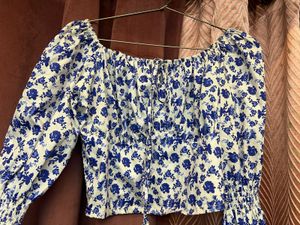 Blue Floral Off-Shoulder Puff Sleeve Crop Top