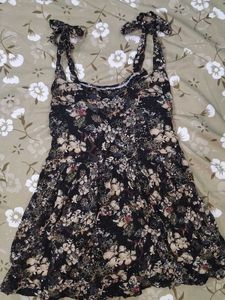 Floral Print Tie-Strap Mini Dress