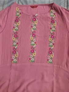 Charming Pink Embroidered Kurta