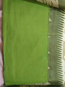 Paper tissue Cream Saree with Floral Priny