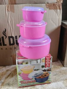 Pink Plastic Food Containers with Lids