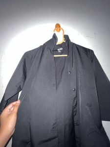Chic Black V-Neck Tunic Top