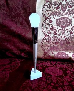 Swiss Beauty Silicone Makeup Brush