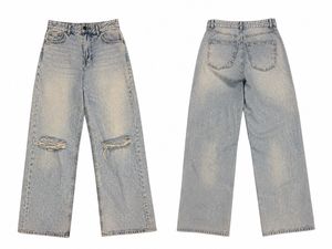 Vintage Wash Distressed Wide Leg Jeans 💙