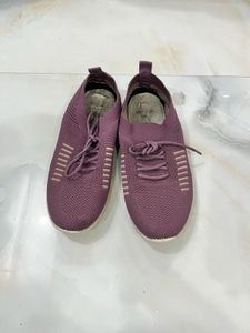woman Purple Knit Sneakers