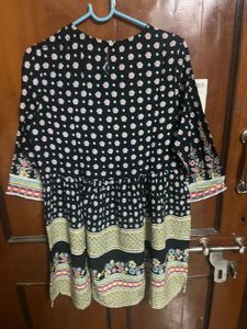 Floral Printed lace inserts peplum Tunic