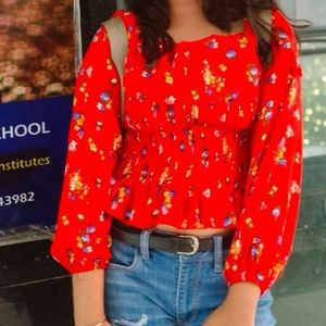 Floral Print Top offshoulder ball sleeves