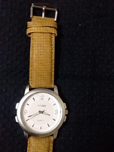 Citizen Quartz Watch White Dial NOT WORKING 4 Men