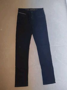 Combo jeans+ tshirt+ warmer+ beanie