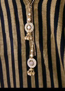 💛 Beautiful Pakistani Kurti With Lace Work.