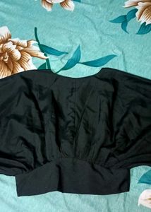 Chic Black Balloon Sleeve Top