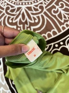 Green Long Sleeve Ribbed V-Neck Top