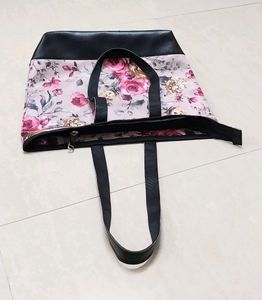 🆕️ Flower Print With Leather Purse
