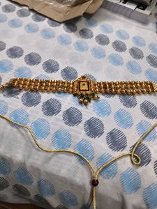 Exquisite Gold Choker Necklace Set