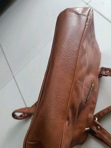 Branded Stylist Shoulder bag