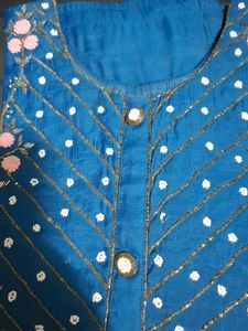 Blue Embroidered Kurta