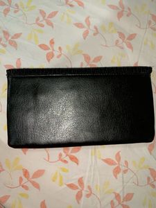 Black purse