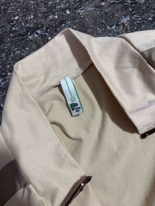 NEWME Sporty Cropped Zip-up Top
