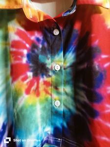 Colorful Tie-Dye Cropped Shirt