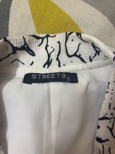 Stylish Printed Blazer