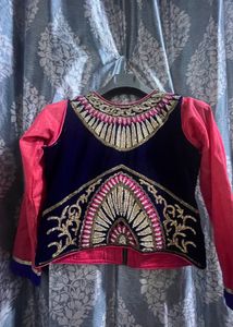 lehnga choli  and duppta