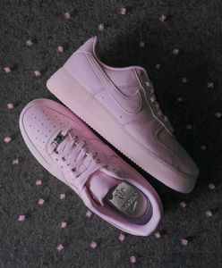 Nike Air Force 1 Pink Sneakers