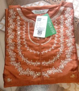 Women’s Silk Embroidery Anarkali Kurta Pant with D