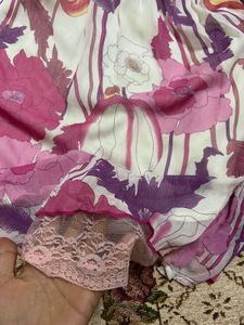 Floral Print Midi Skirt with Lace Trim