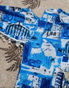2 Women's Tops Bundle