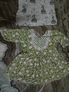 women Kurta Set