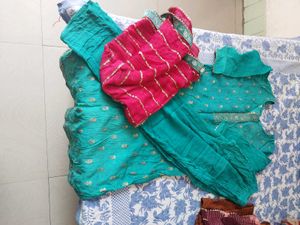 Beautiful Ethnic Kurta Set