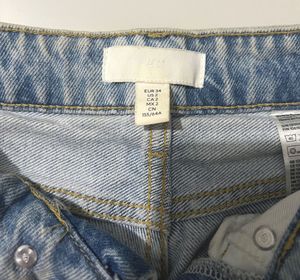 H&amp;M Light Wash Distressed Denim Jeans
