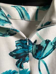 💐 Bold Floral Co-ord Set (Top + Skirt)
