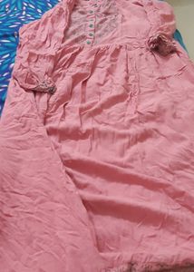 Pink anahi Kurti