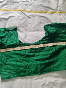 two no lining blouse with silk like borders