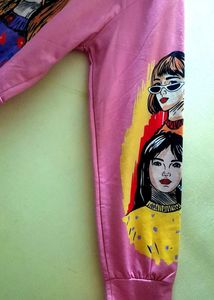 🎀Unique Graphic Print Crop Hoodie