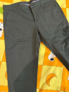 Stylish Men's Olive green &amp; Navy Blue Trousers