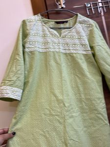 Light Green Embroidered Kurta