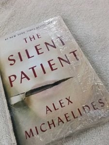 The Silent Patient by Alex Michaelides