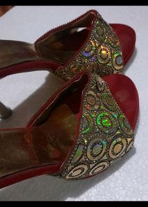 Red Hot Heels 👠