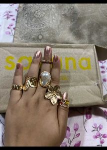 Set of Fashionable Statement Rings