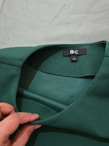 Uniqlo Boxy Green Top