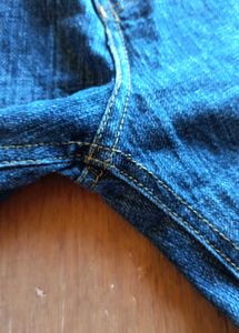 Stylish Ripped Denim Jeans