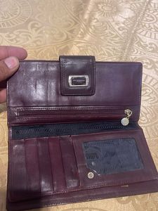 Elegant Brown Leather Wallet