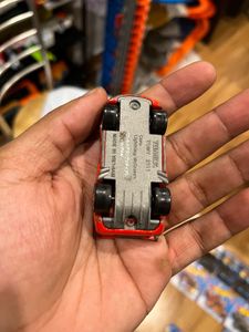 Lightning mcqueen 2011 Takara Tomy