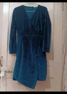 Elegant Teal Velvet Wrap Dress