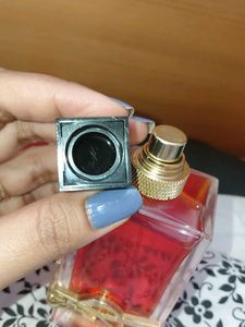 8 ml Decant of YSL Libre Le Parfum.