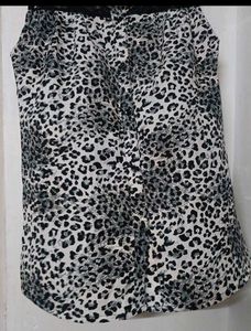 Stylish Women's Tops - Set of 2
