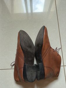 Stylish Brown Leather Chukka Boots